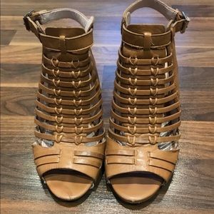 Vince Camuto Gladiator Sandals